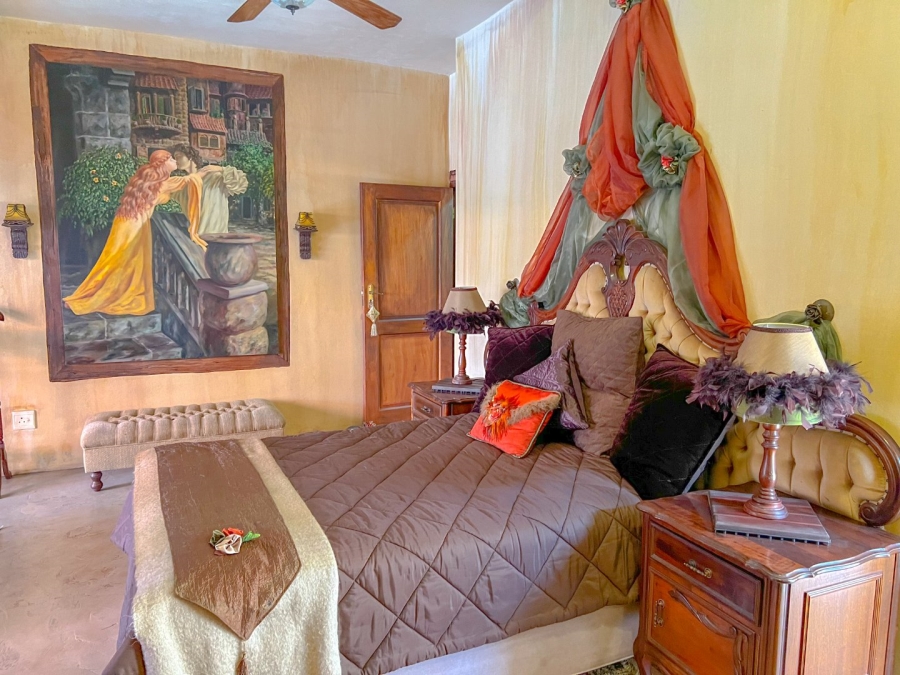 5 Bedroom Property for Sale in Maraldi Estate Free State